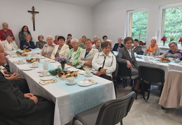 Spotkanie ks. biskupaz grupami parafialnymi